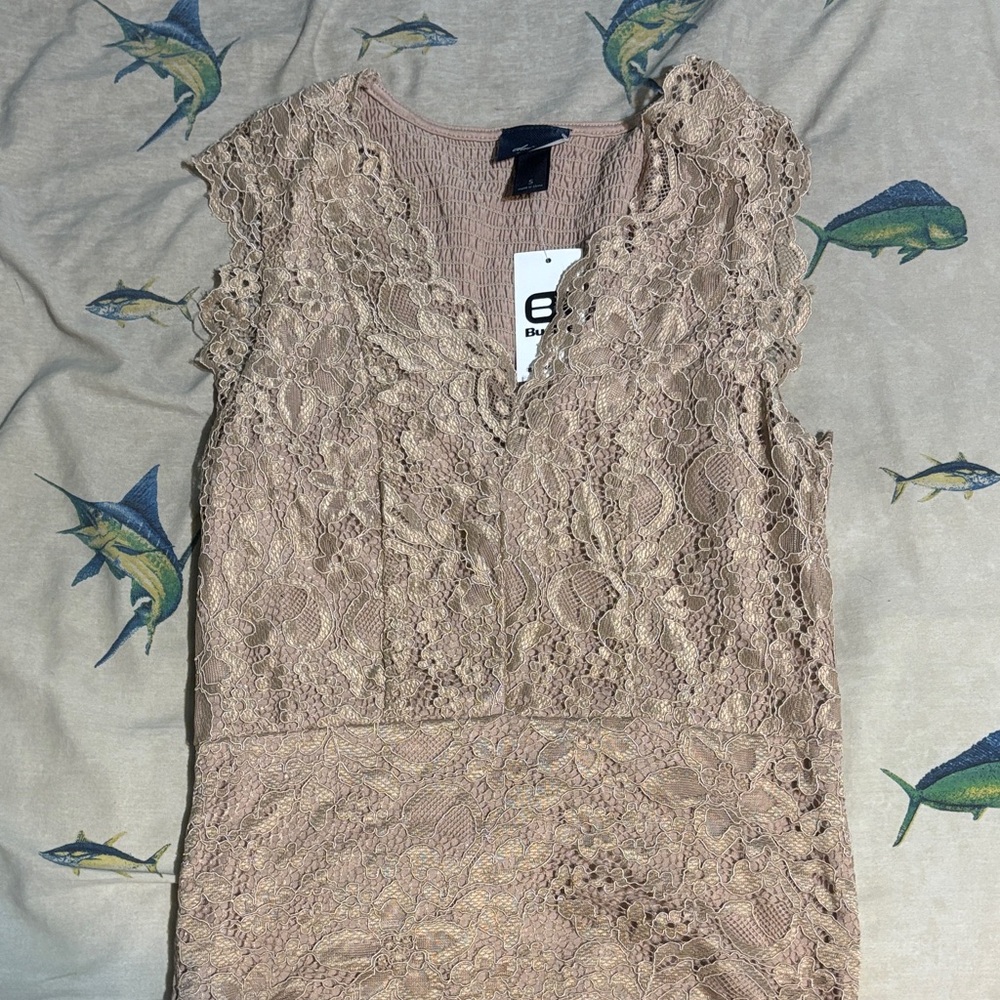 Buckle Beige Lace Detail Top
